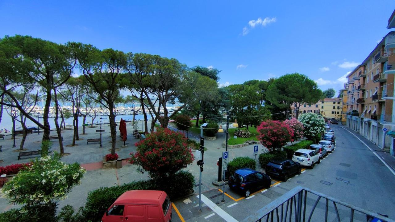 Ferienwohnung Un Balcone In Pineta Fezzano  Exterior foto