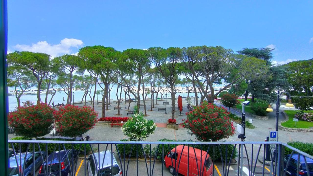 Ferienwohnung Un Balcone In Pineta Fezzano  Exterior foto