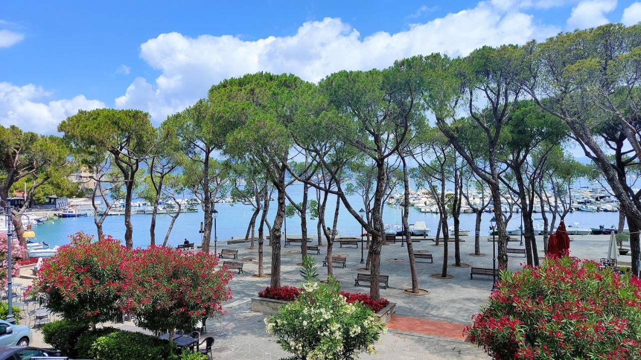 Ferienwohnung Un Balcone In Pineta Fezzano  Exterior foto